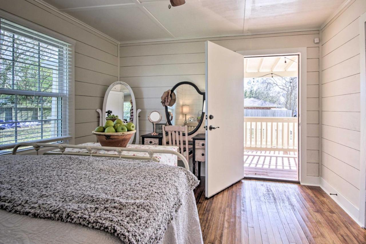 טומבול Charming Country Cottage, Walk To Main Street! מראה חיצוני תמונה